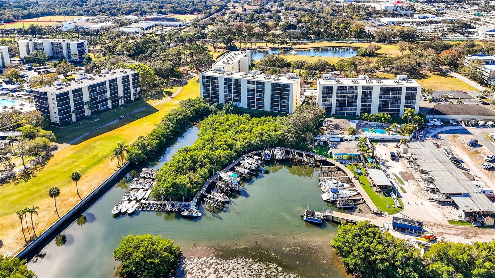COVE CAY VILLAGE III - Residential