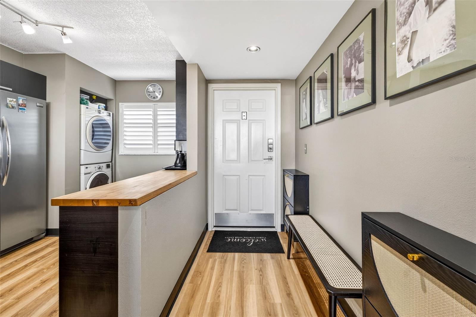 COVE CAY VILLAGE III - Residential