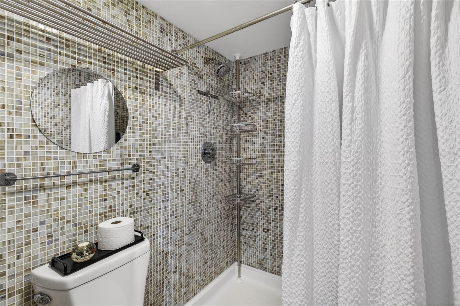 COVE CAY VILLAGE III - Residential