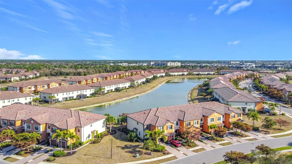 Photo of 20149 Lagente Circle, Venice, FL 34293 (MLS # D6146168)