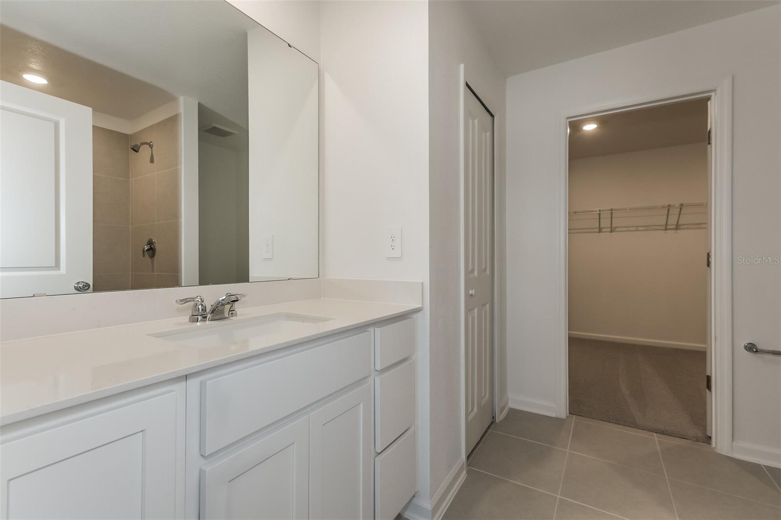 HUNT CLUB/LK WALES PH 1 - Residential Lease