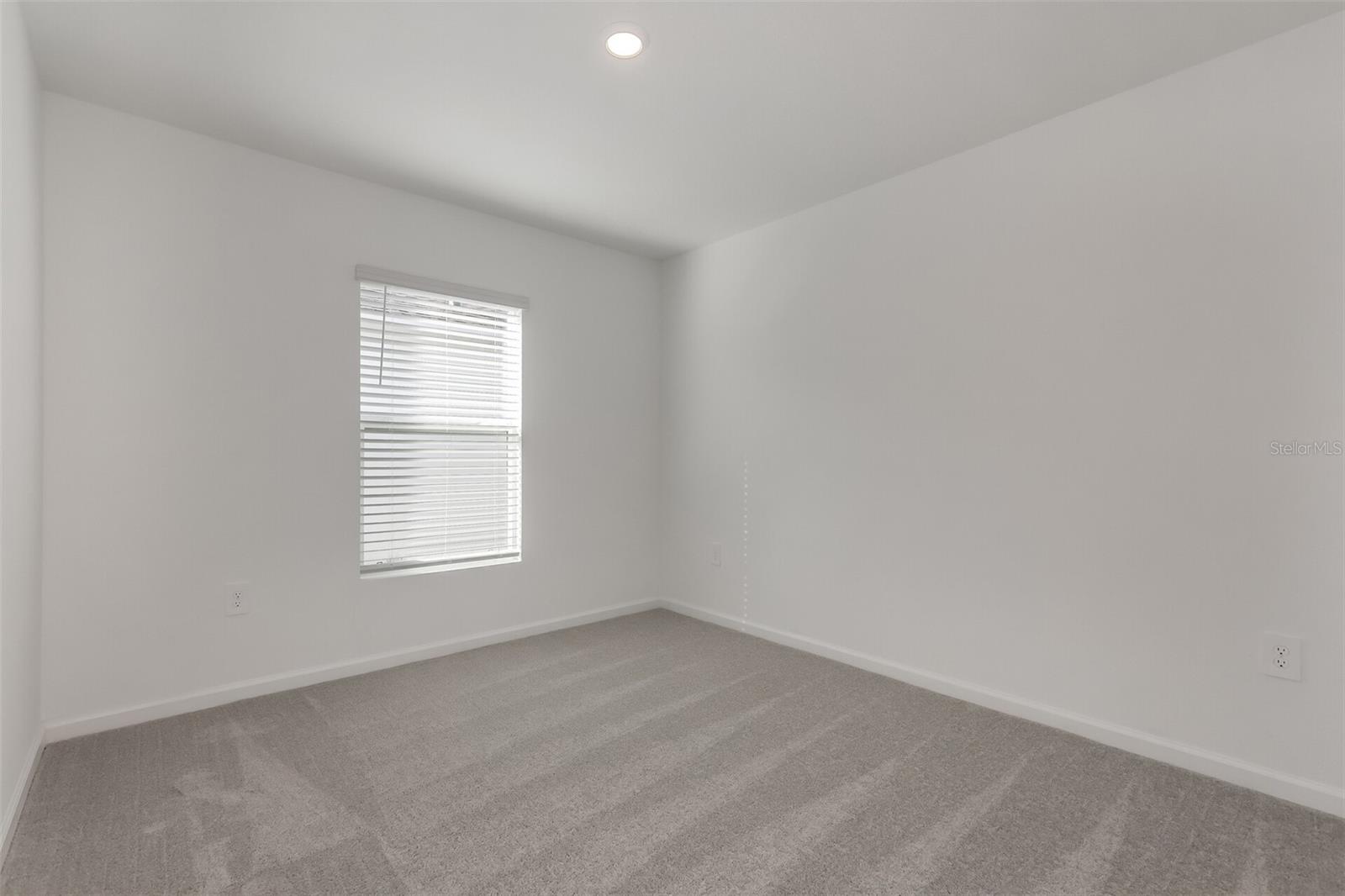 HUNT CLUB/LK WALES PH 1 - Residential Lease