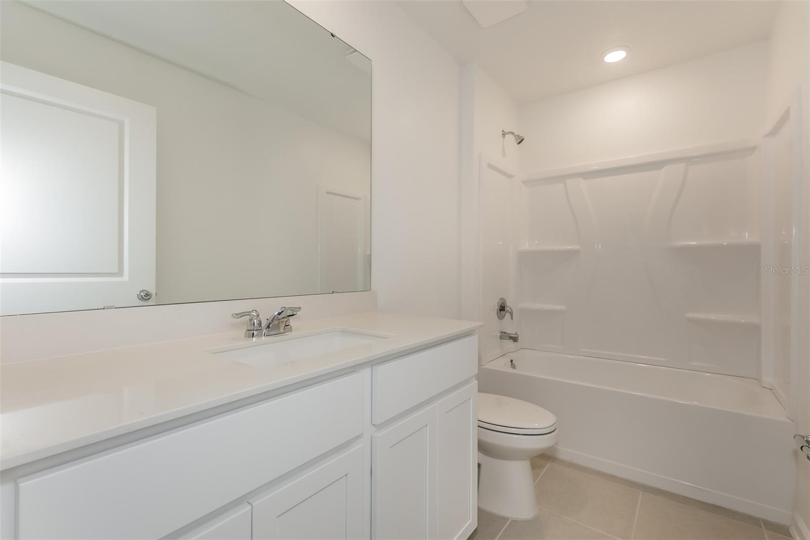 HUNT CLUB/LK WALES PH 1 - Residential Lease