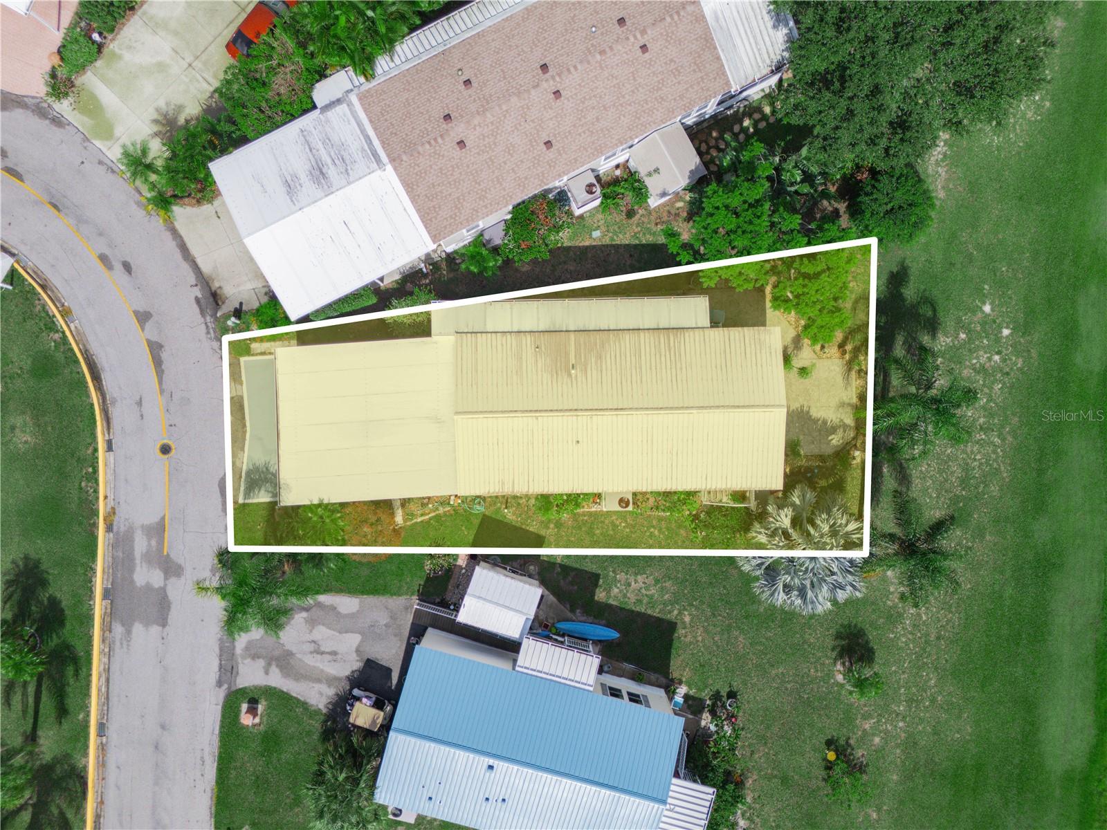 SADDLEBAG LAKE - Residential