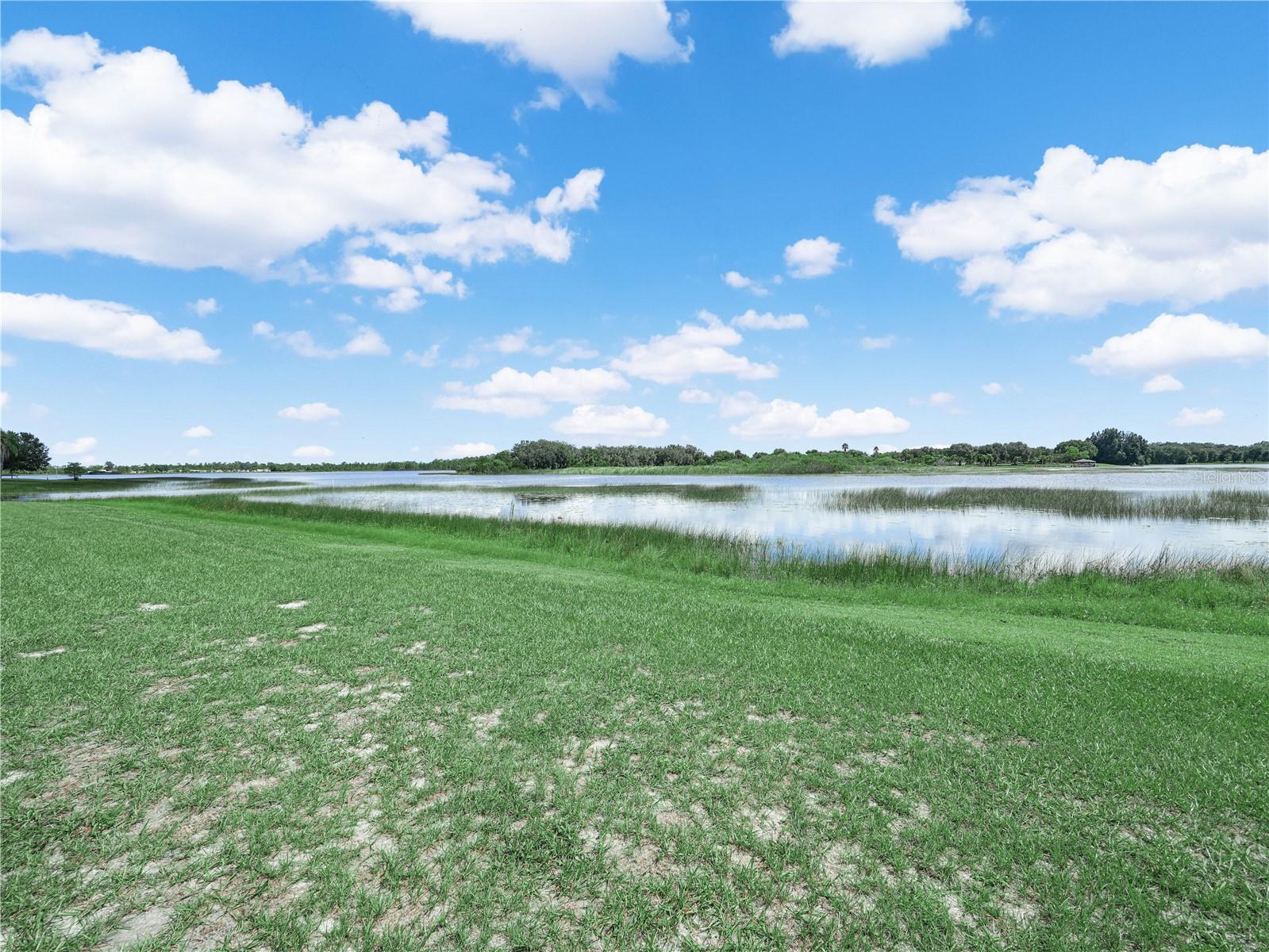 SADDLEBAG LAKE - Residential