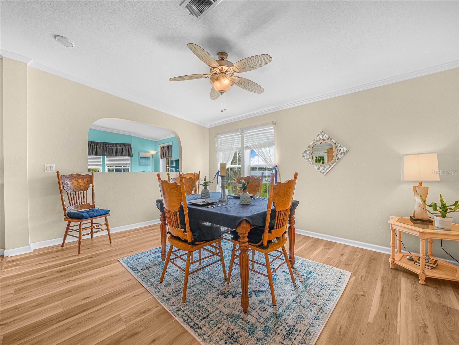 SADDLEBAG LAKE - Residential