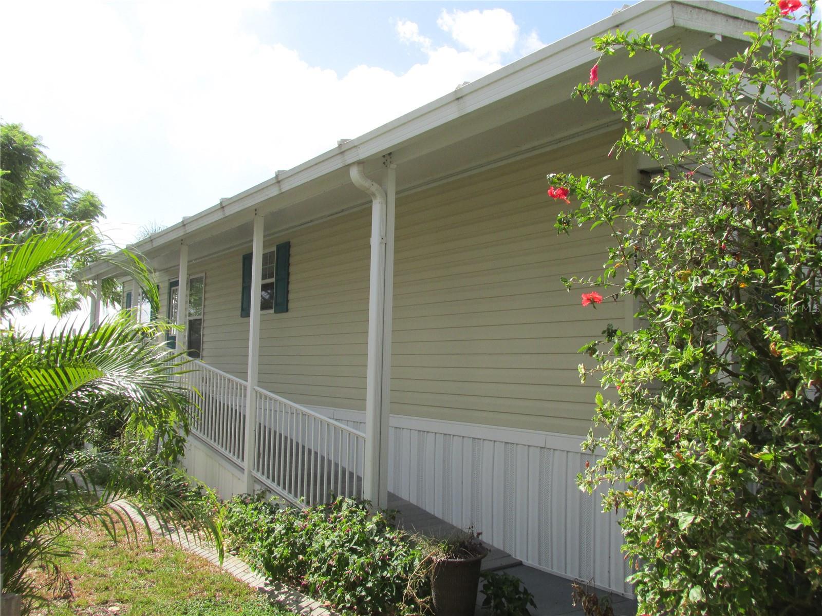 SADDLEBAG LAKE - Residential