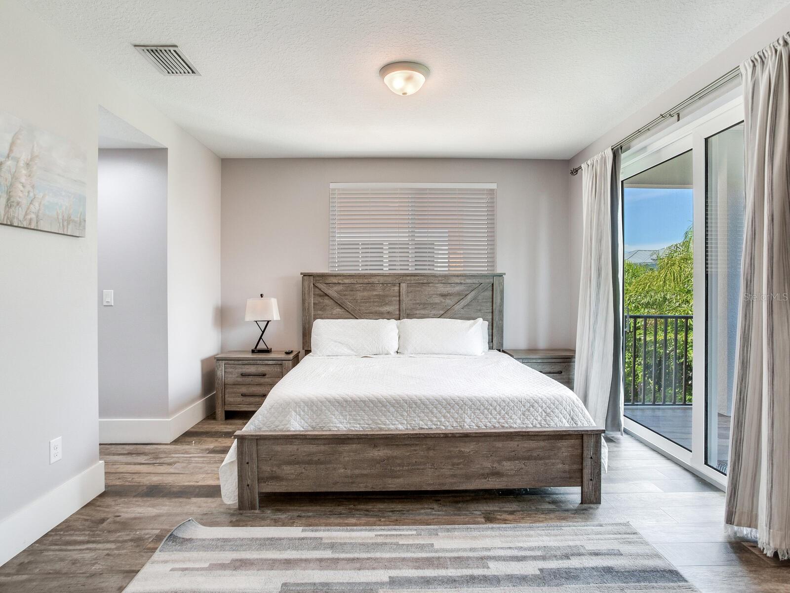 GAY SHORES - Residential