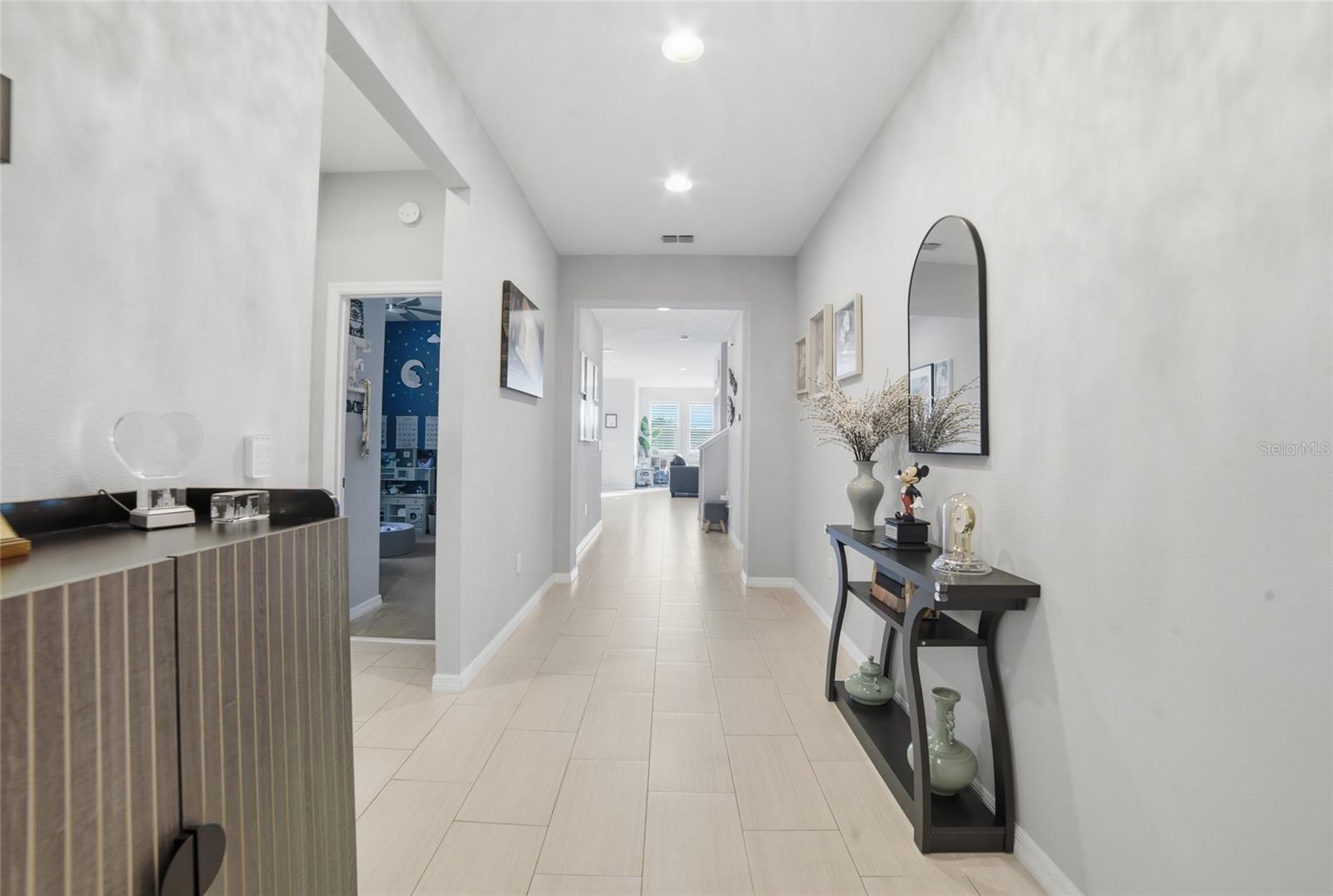 RESERVE AT PINE TREE - Residential Lease