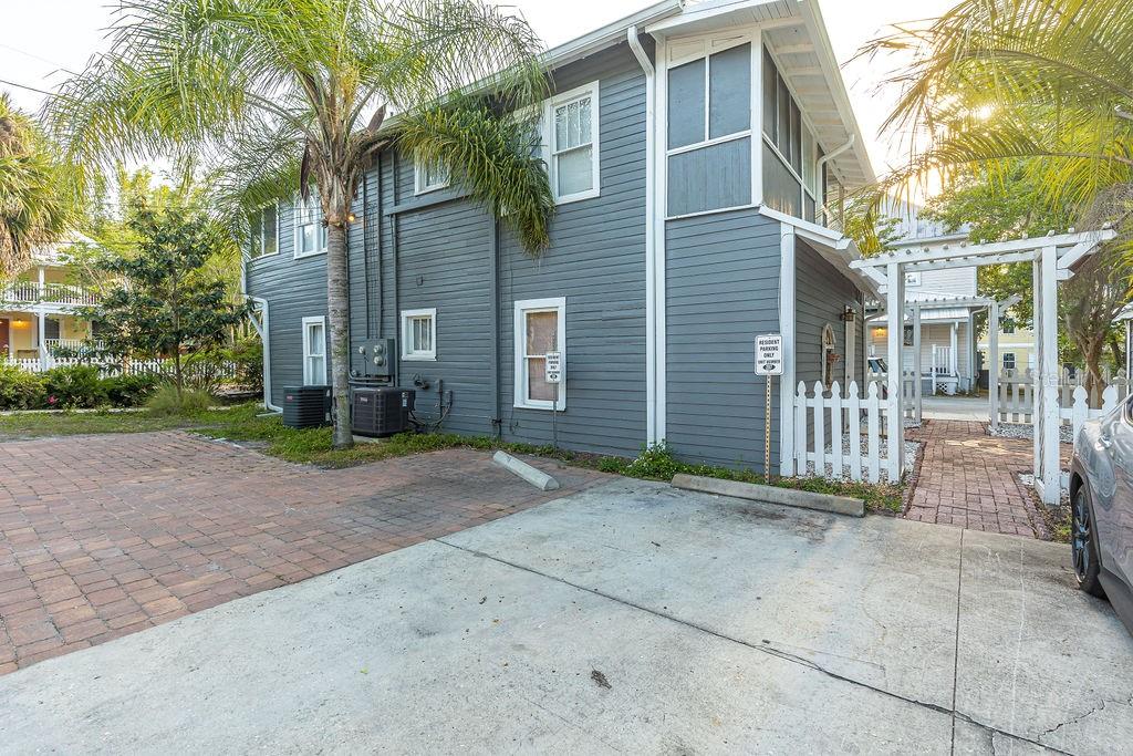 HOWRYS ADD - Residential Income