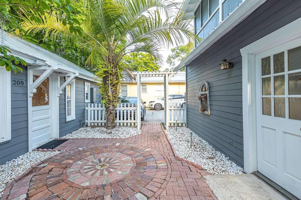 HOWRYS ADD - Residential Income