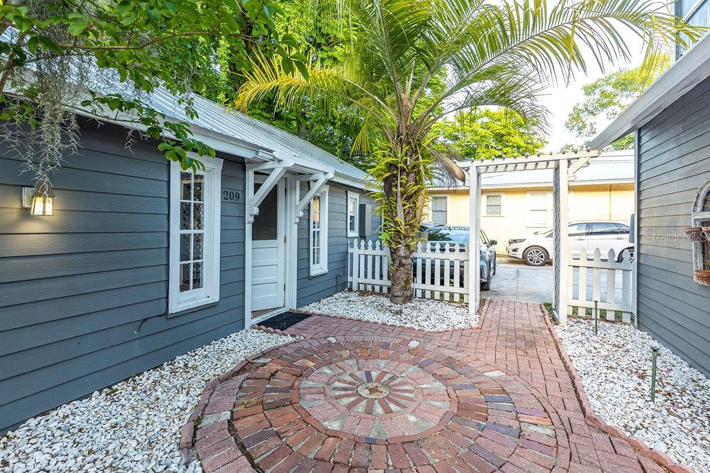 HOWRYS ADD - Residential Income