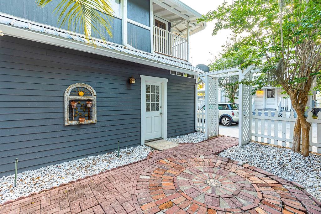 HOWRYS ADD - Residential Income