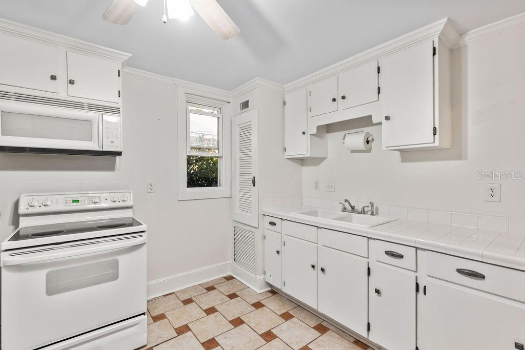 HOWRYS ADD - Residential Income