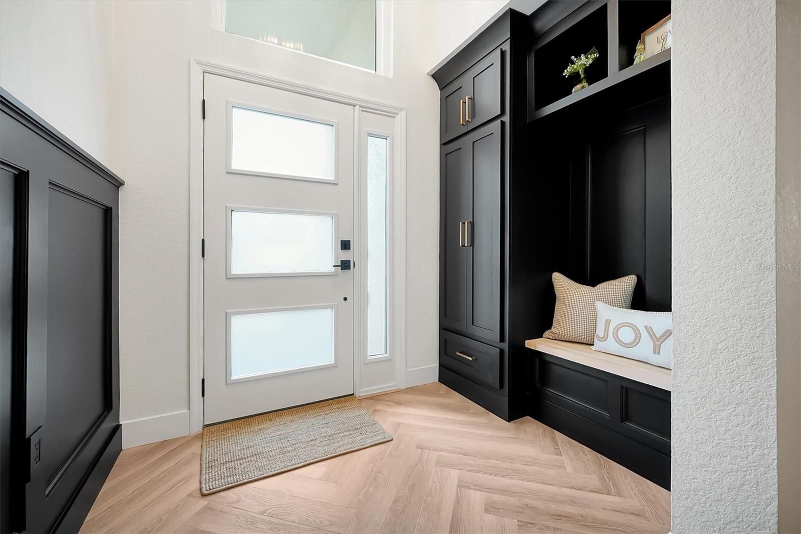 JOHNS LAKE POINTE A & S - Residential