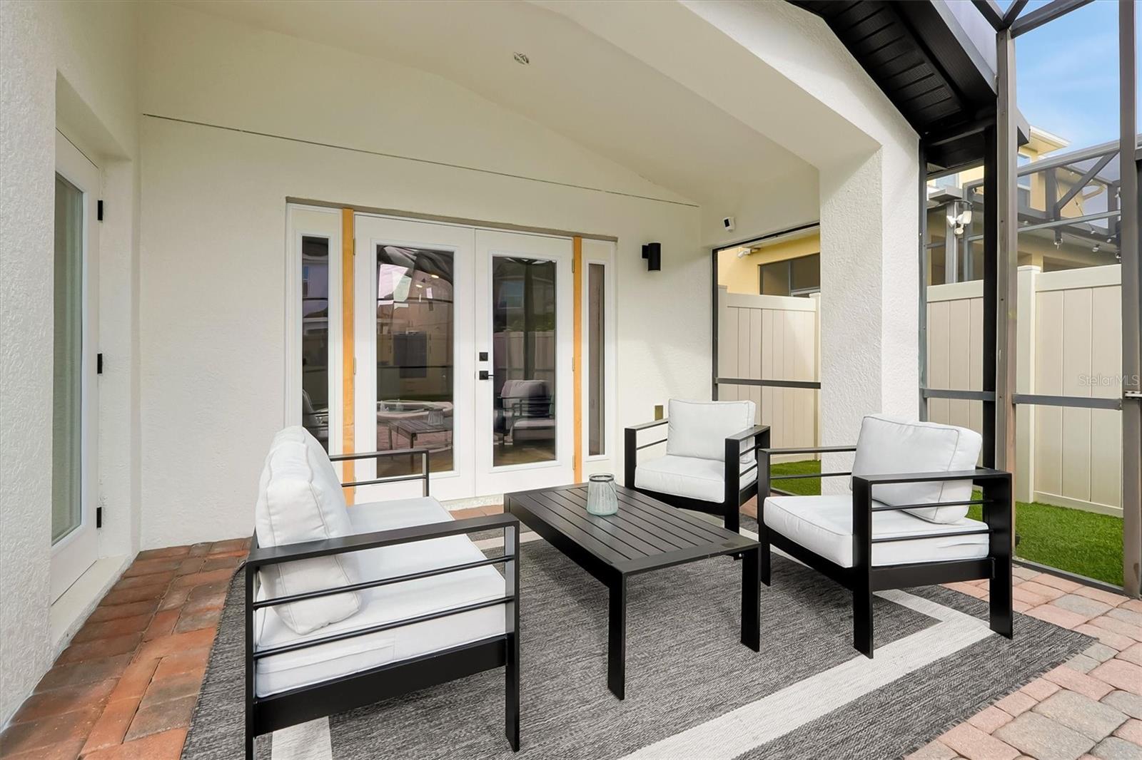 JOHNS LAKE POINTE A & S - Residential