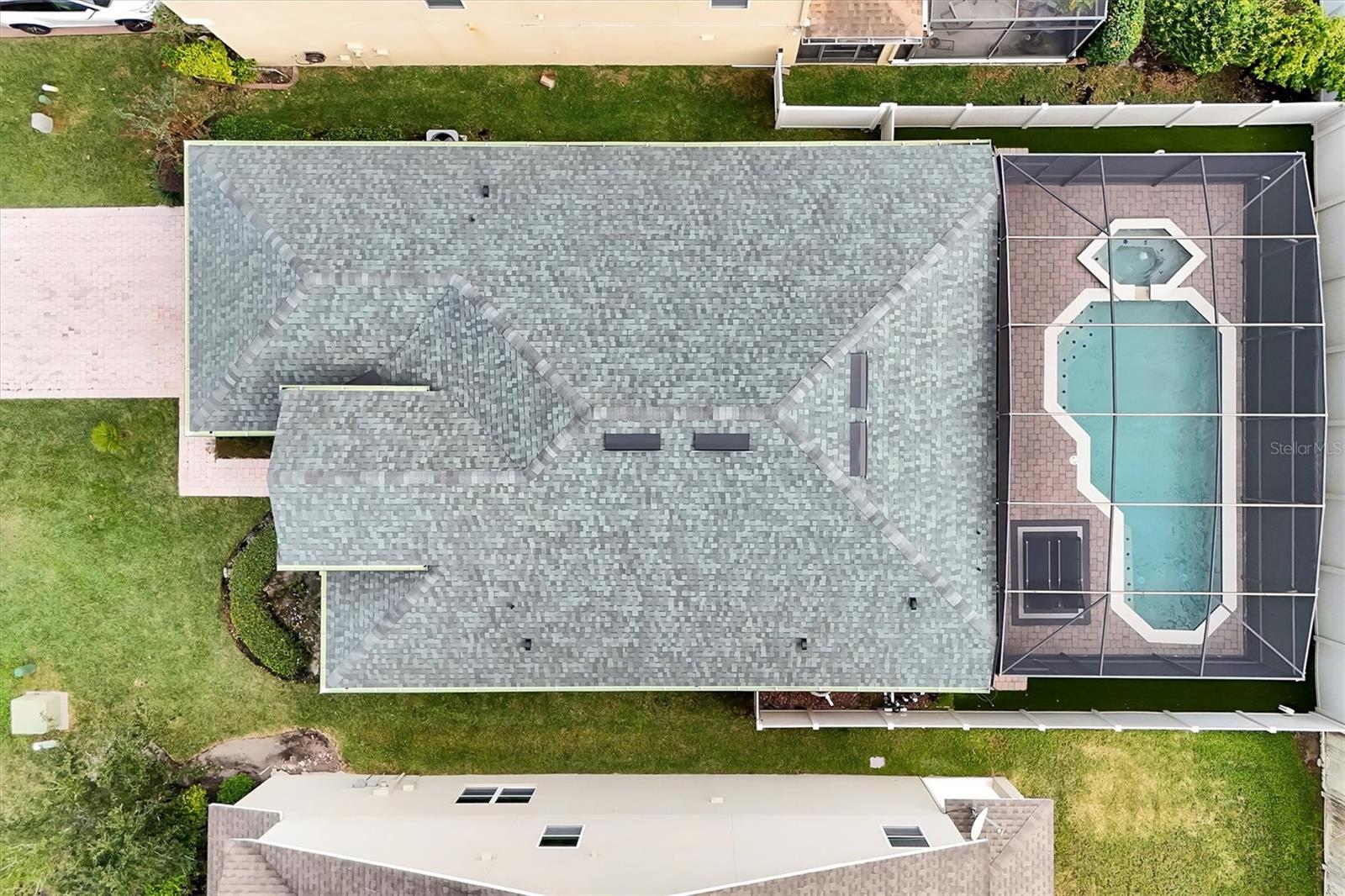 JOHNS LAKE POINTE A & S - Residential