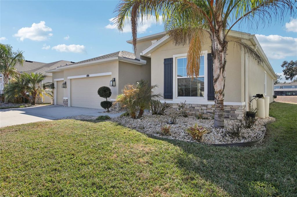 Photo of 10747 Laxer Cay Loop, San Antonio, FL 33576 (MLS # TB8492974)