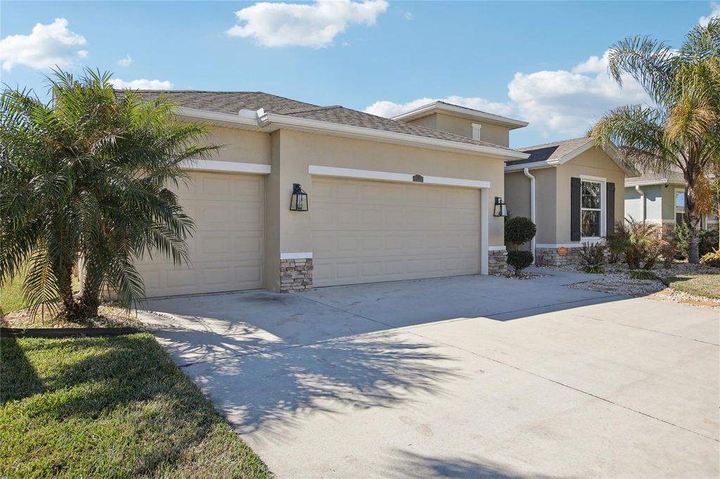 Photo of 10747 Laxer Cay Loop, San Antonio, FL 33576 (MLS # TB8492974)
