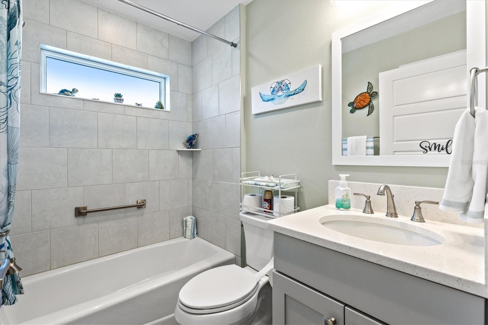 VILLAGE OF NEWELL - Residential