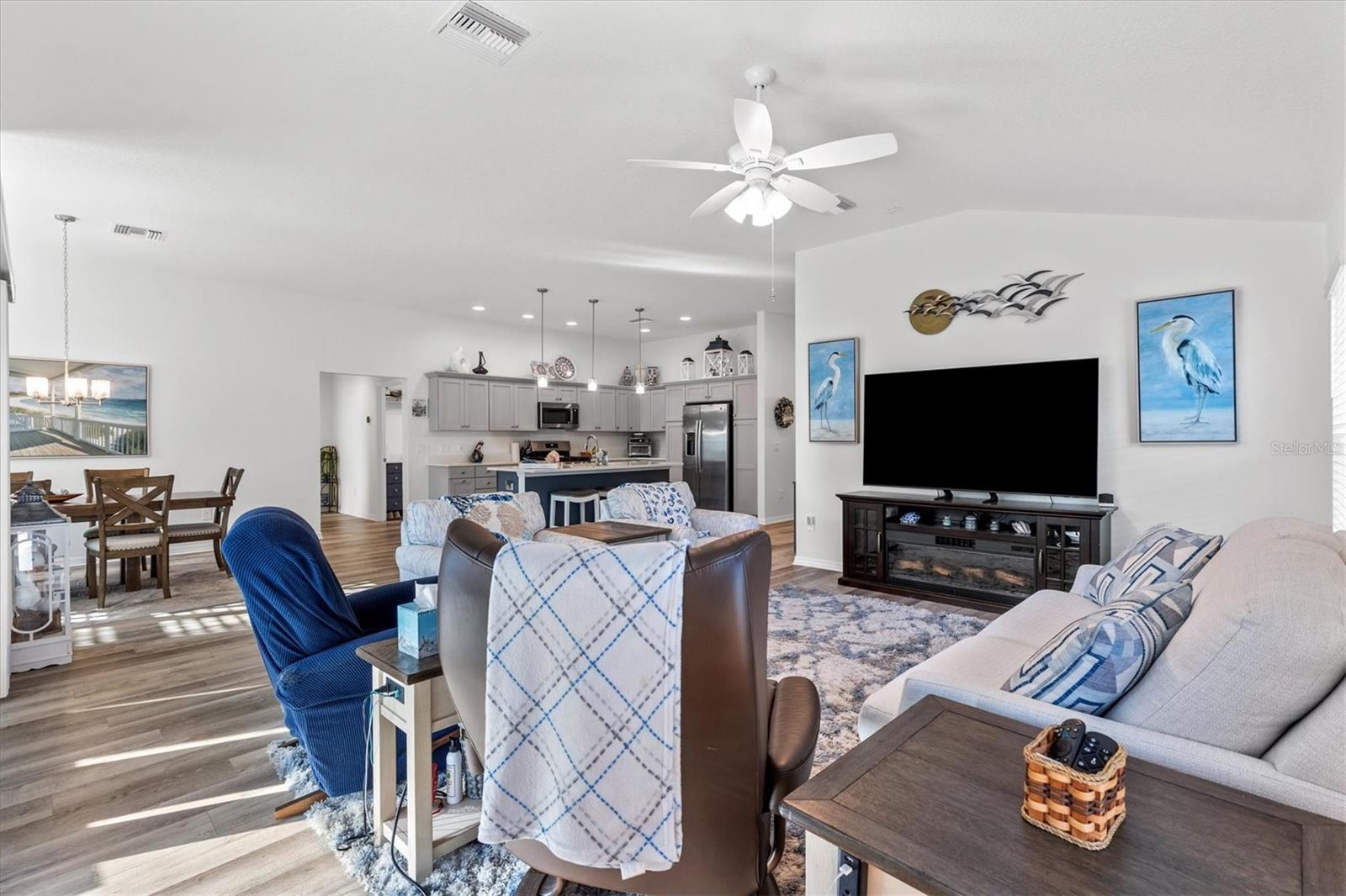 VILLAGE OF NEWELL - Residential