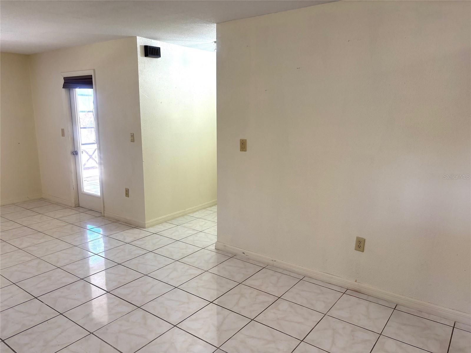 LEESBURG CHESTERBROOK CONDO - Residential