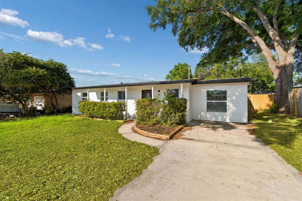 Photo of 730 Clayton Street, Brandon, FL 33511 (MLS # TB8492272)