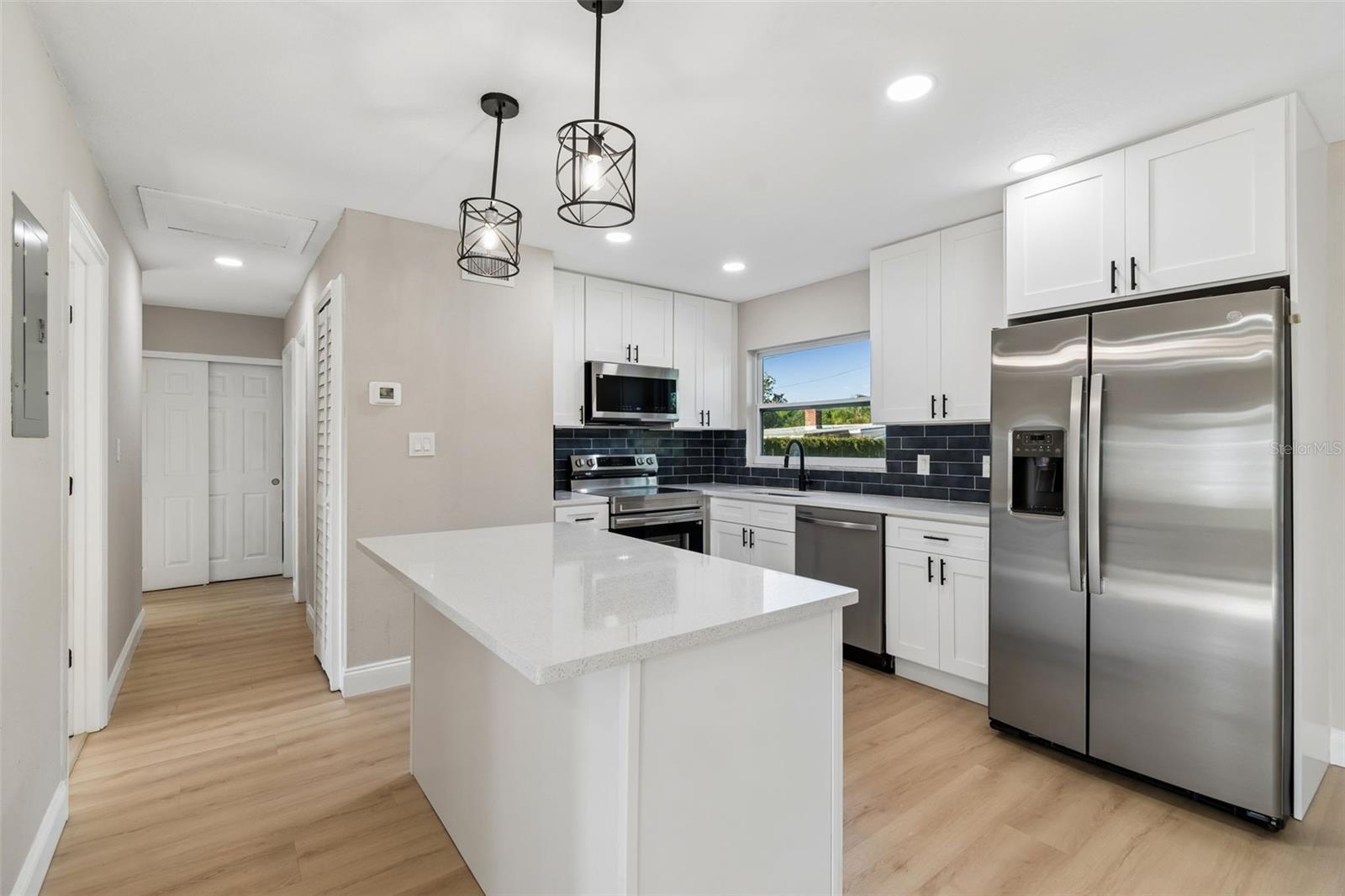 PLANTATION ESTATES UNIT 3 - Residential