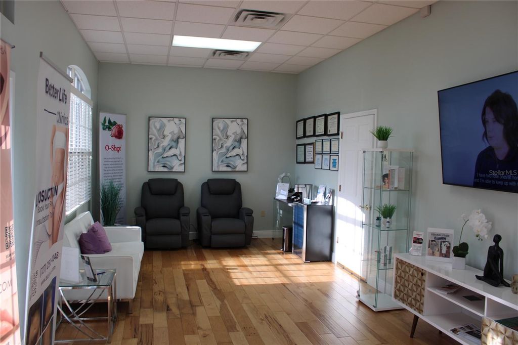 Photo of 2835 Alt 19 Highway, Palm Harbor, FL 34683 (MLS # TB8499827)