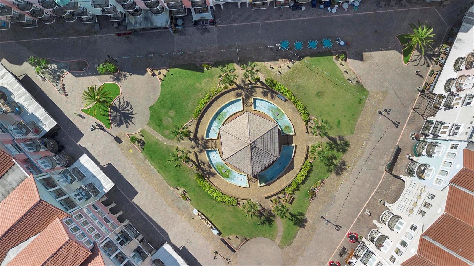 RESIDENCES/EUROPEAN VILLAGE - Residential