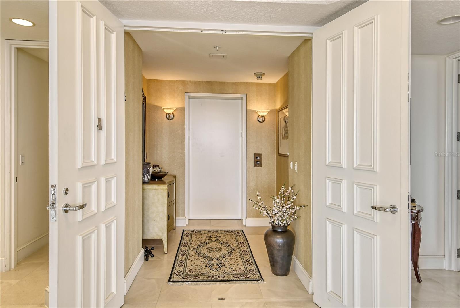 GRAND BAY 3 - Residential