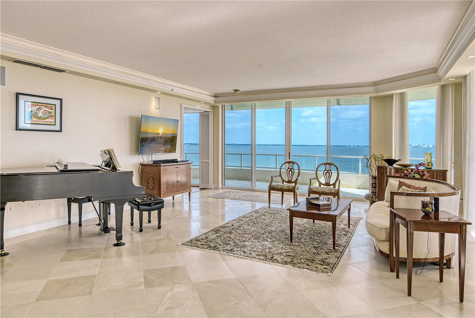 GRAND BAY 3 - Residential