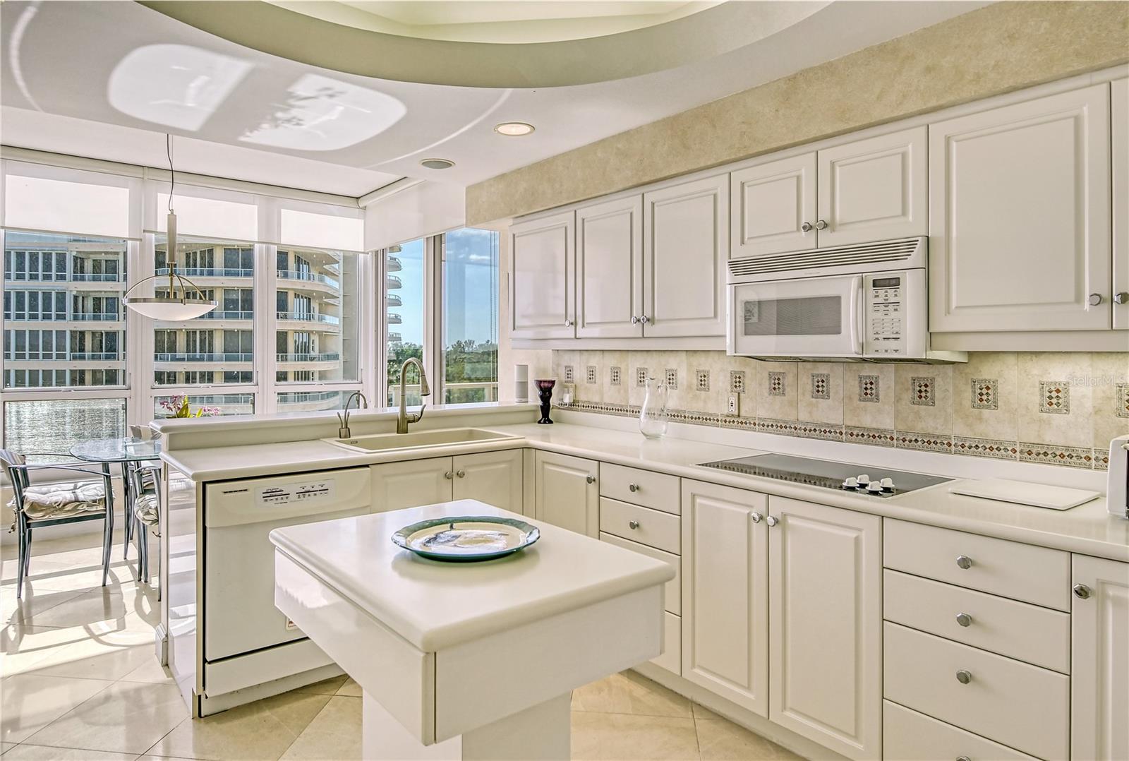 GRAND BAY 3 - Residential