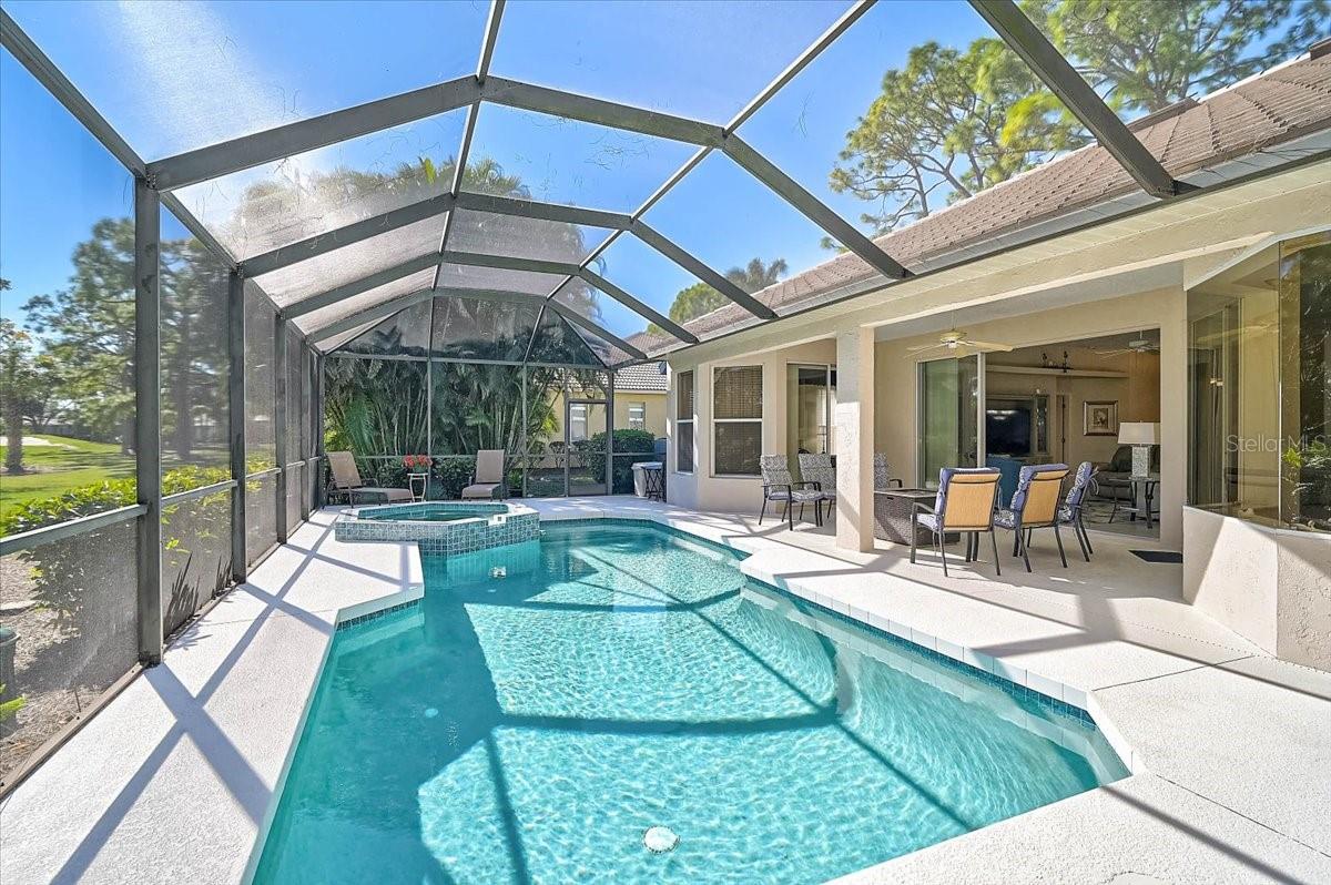 CALUSA LAKES - Residential