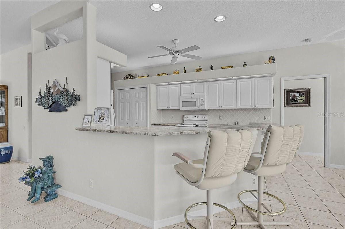 CALUSA LAKES - Residential