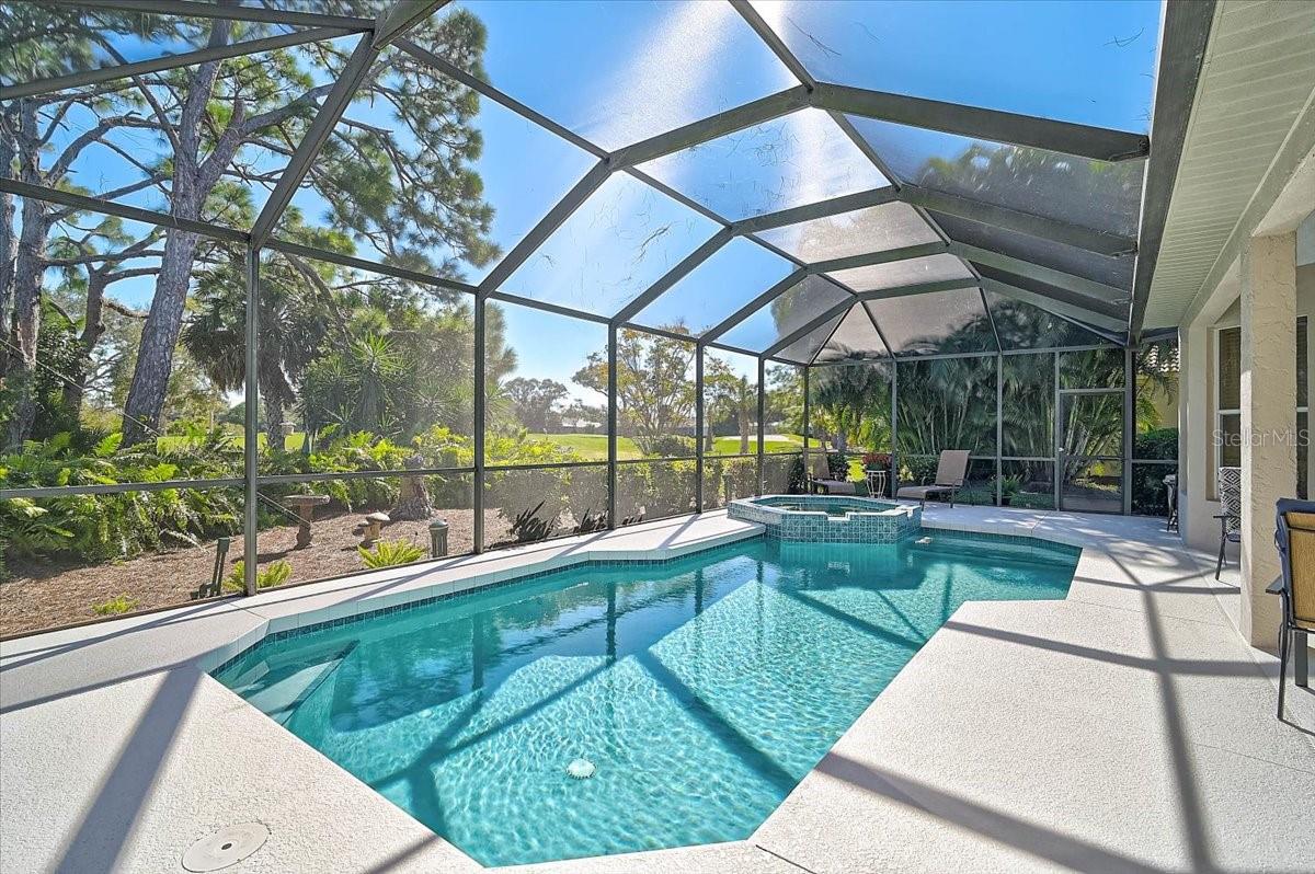 CALUSA LAKES - Residential