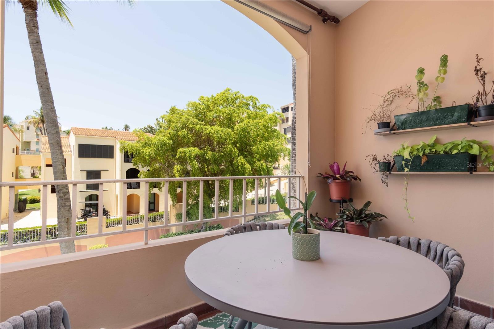 FAIRWAY COURTS - Residential Lease