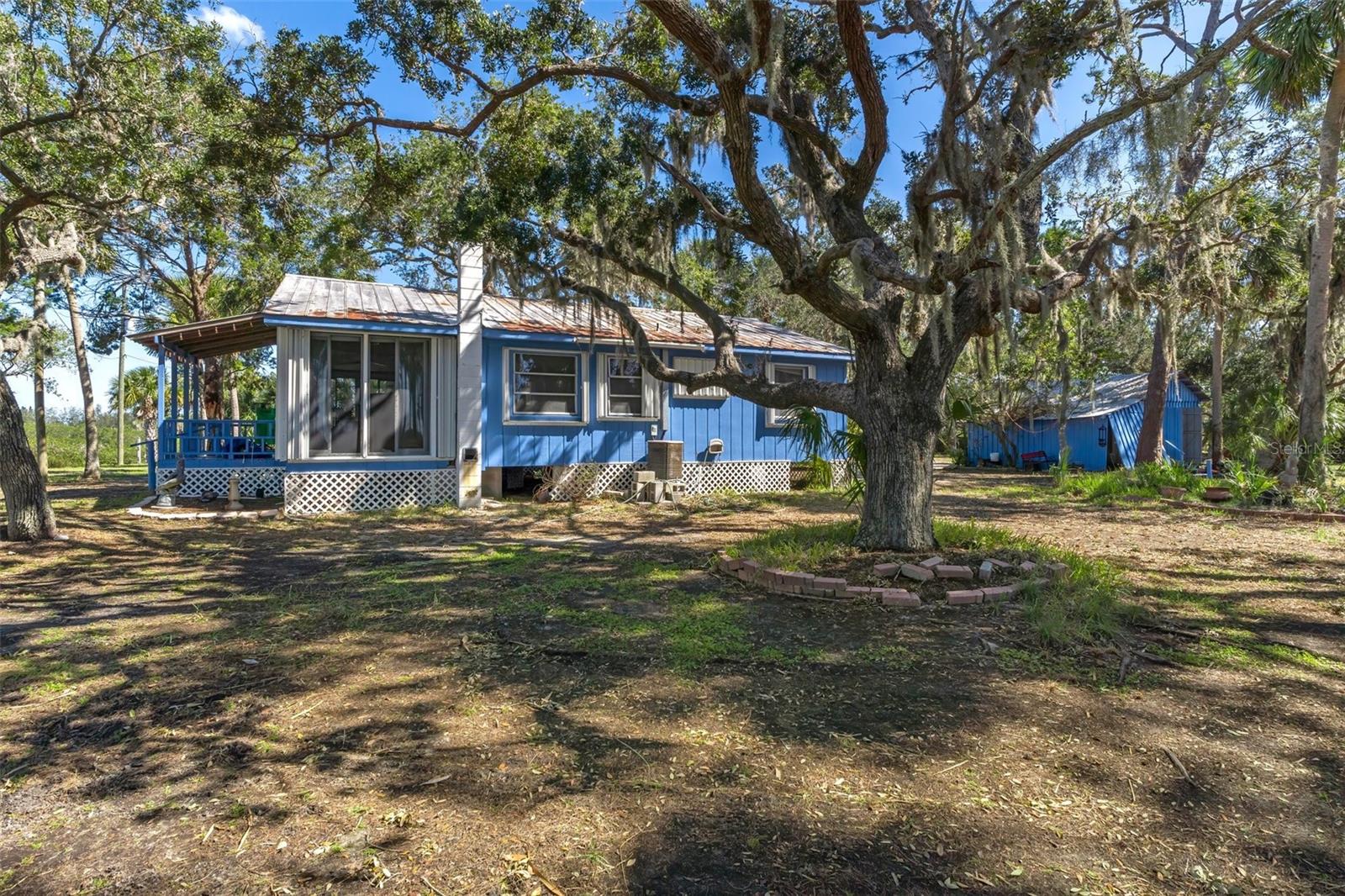 8812 CAMP LANE