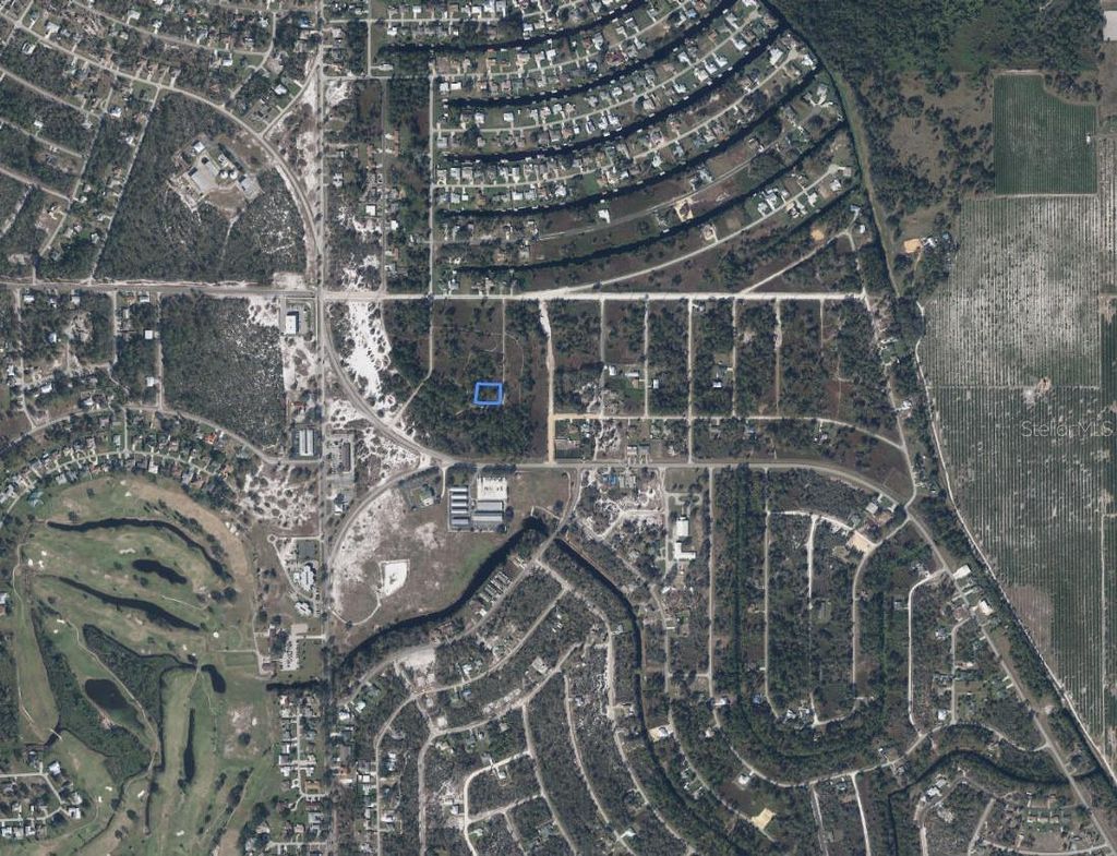 Photo of 129 Bendix Avenue NE, Lake Placid, FL 33852 (MLS # A4695056)