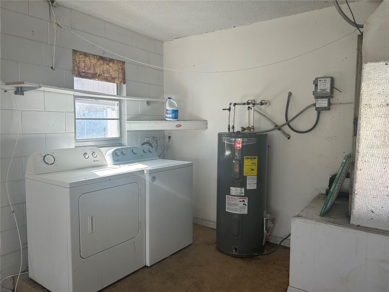 SAND LAKE HILLS SEC 03 - Residential Lease