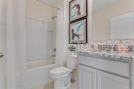 PRAIRIE OAKS - Residential