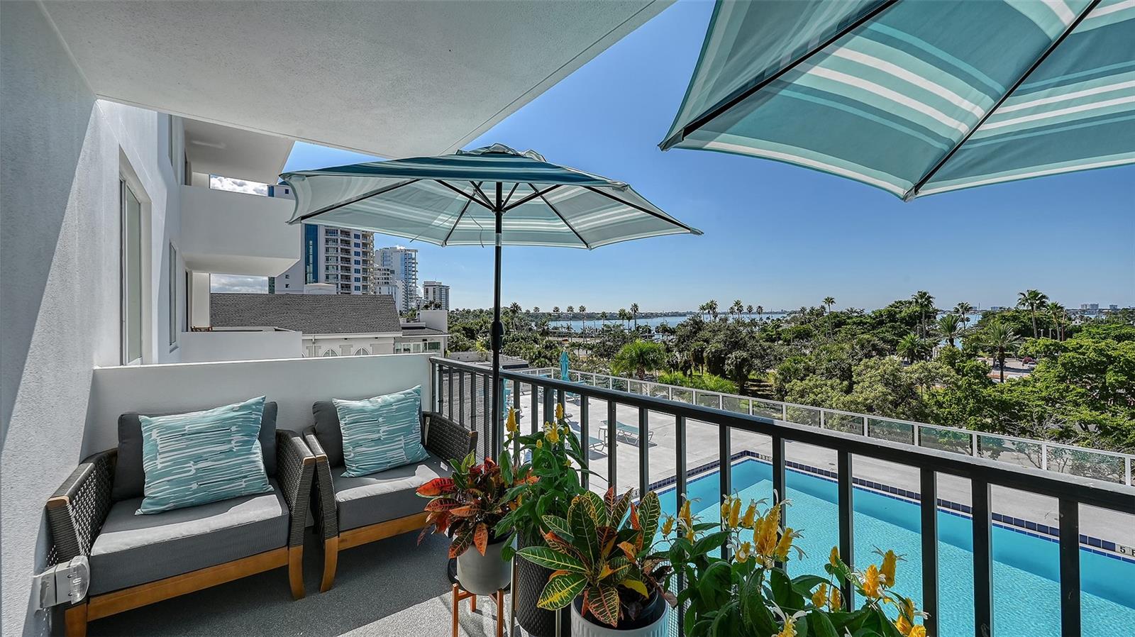 DOLPHIN TOWER - Residential