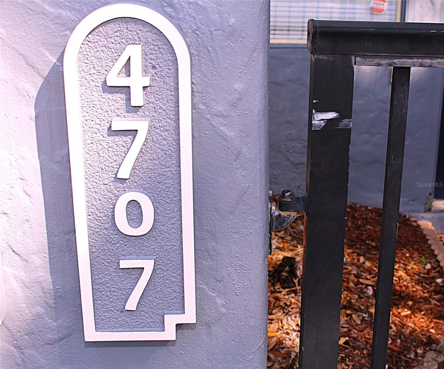 TOWNES OF SOUTHGATE CONDO (TOWNE 2) - Residential