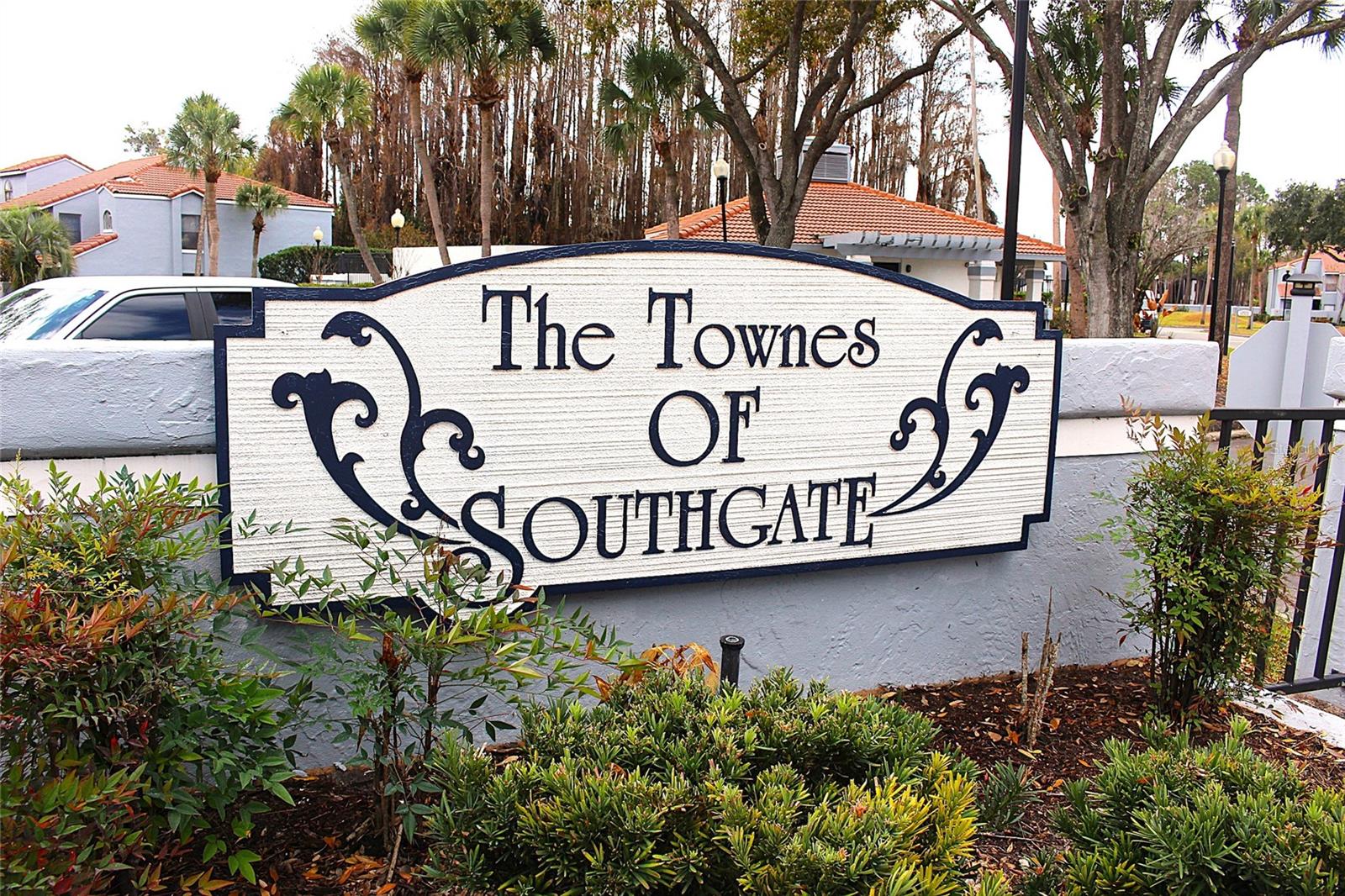TOWNES OF SOUTHGATE CONDO (TOWNE 2) - Residential
