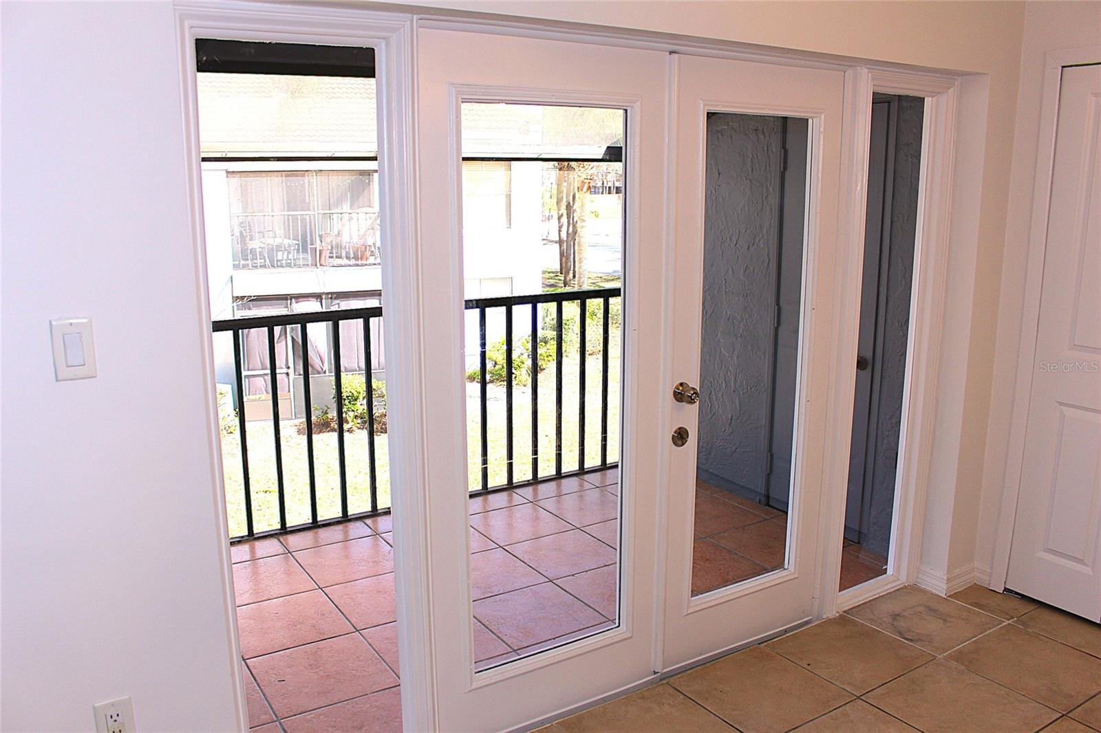 TOWNES OF SOUTHGATE CONDO (TOWNE 2) - Residential