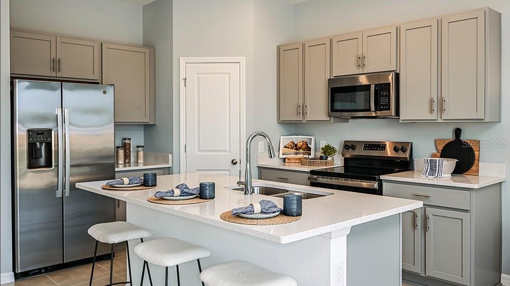 TOWNHOMES AT AZARIO - Residential