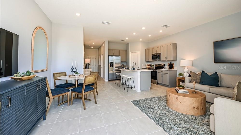 TOWNHOMES AT AZARIO - Residential