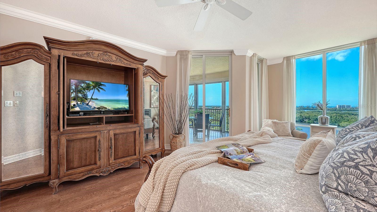 MERIDAN AT THE OAKS PRESERVE - Residential