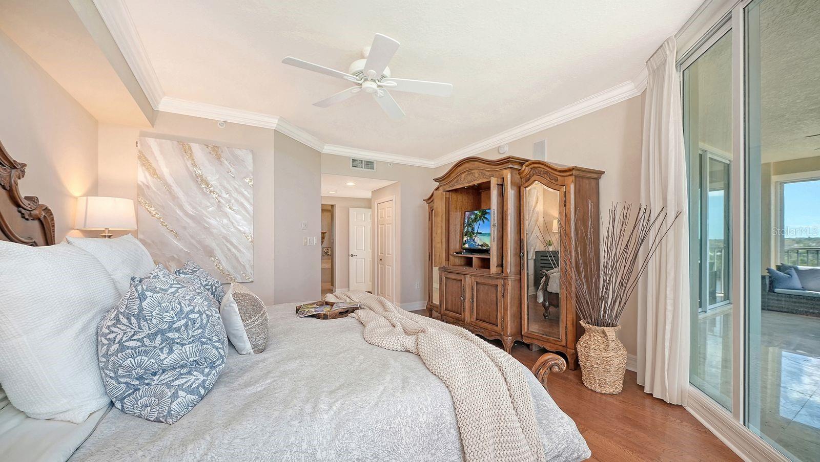 MERIDAN AT THE OAKS PRESERVE - Residential