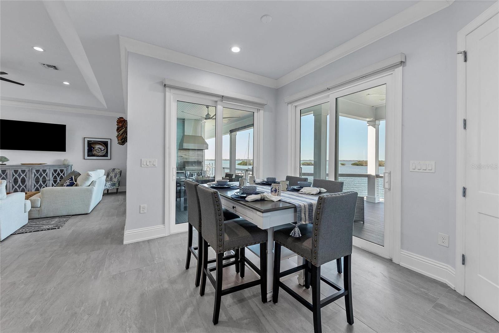 GROVE CITY SHORES - Residential